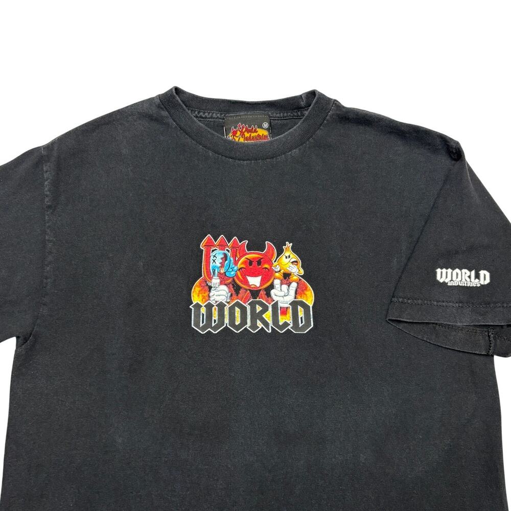 Vintage 90s World Industries Devil Man Skate Shirt Men's Medium 19x26.5